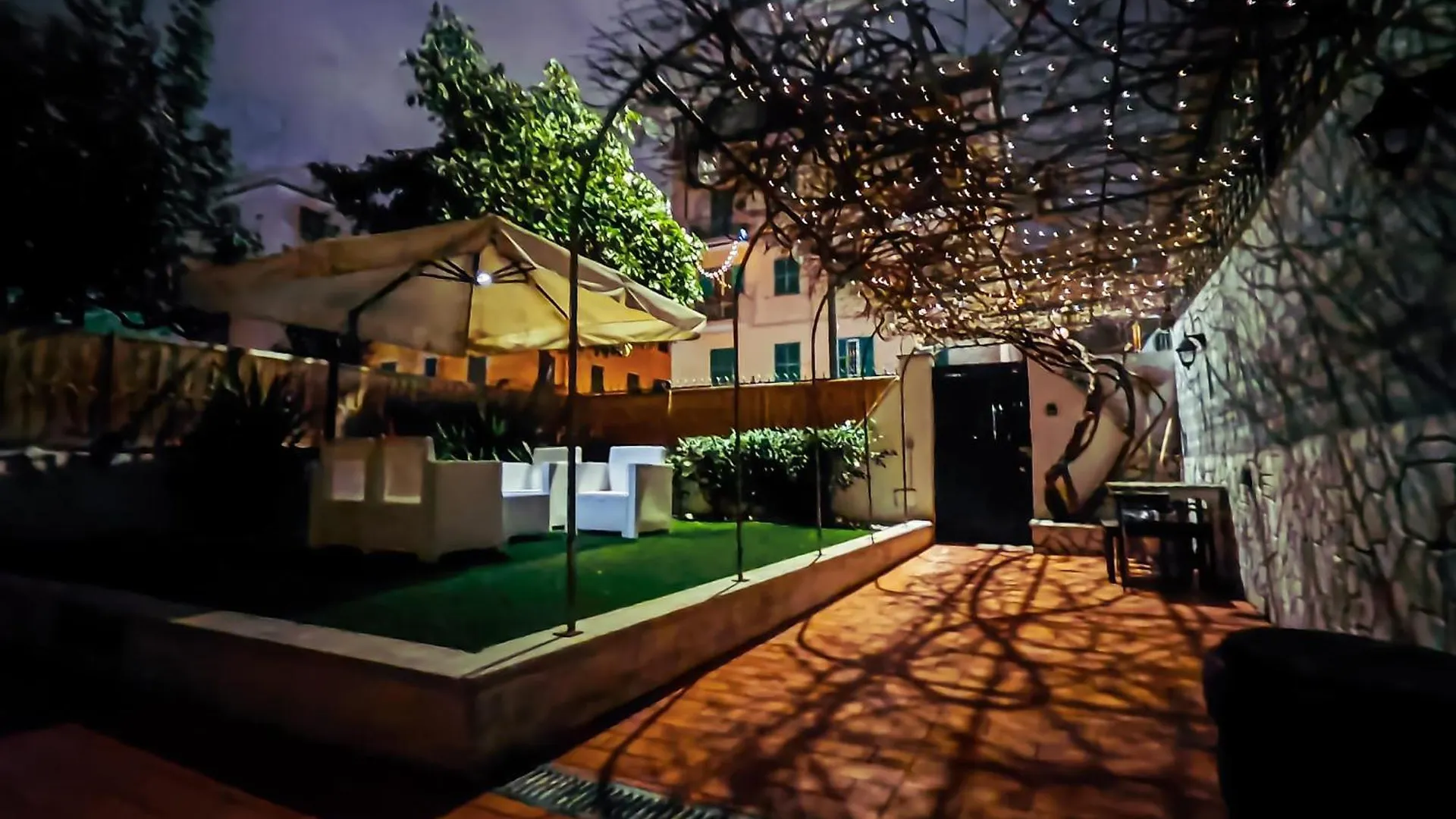 Moderno Appartamento Cornelia-San Pietro Con Giardino location